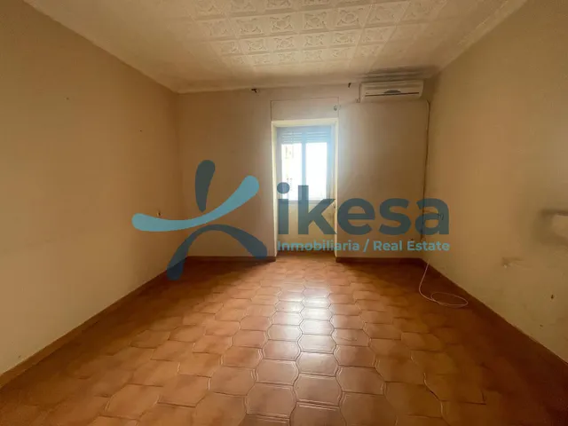 Venta de Viviendas en Porcuna, Jaén. — 12