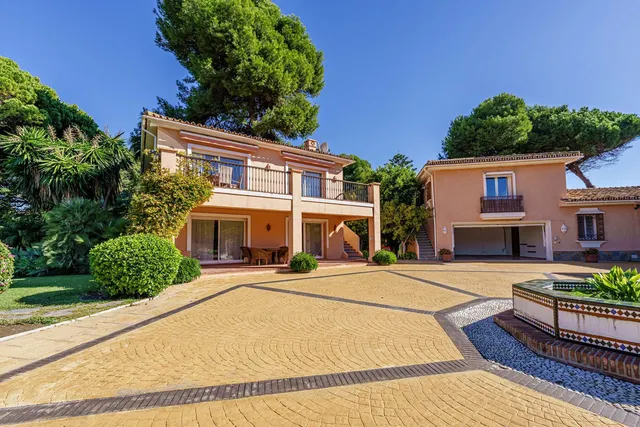 Chalet 9 habitaciones 735m² en venta - Costa Del Sol — 41