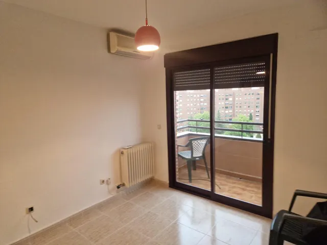 AOC VENDE EXPECTACULAR PISO DE 3 habitaciones, GARAJE Y PISCINA, EN UNA ZONA PRIVILEGIADA DE MÓSTOLES — 9