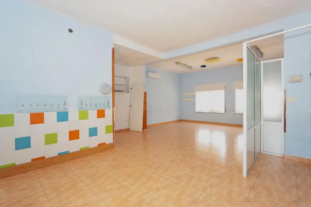 CHALET EN CIUDAD JARDÍN DE 253 M2 — 35