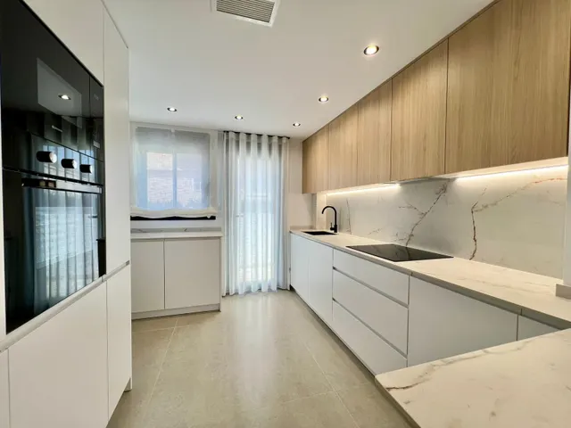 Adosado 3 habitaciones 222m² en venta - Comunidad valenciana — 36