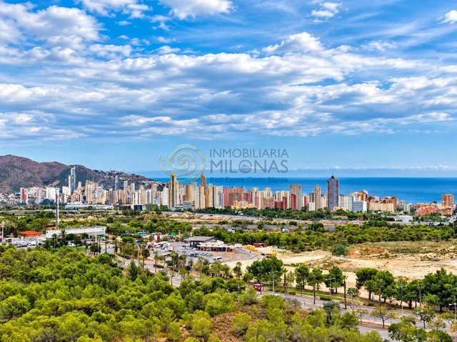 ✨ TERRENO URBANO EN VENTA EN BENIDORM CON VISTAS AL MAR✨ - foto 3
