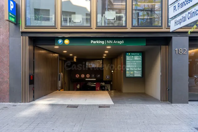 Parking 10m² en alquiler - Eixample - foto 2