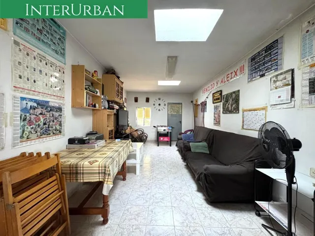 Chalet 5 habitaciones 268m² en venta - Urb. Montcati — 28