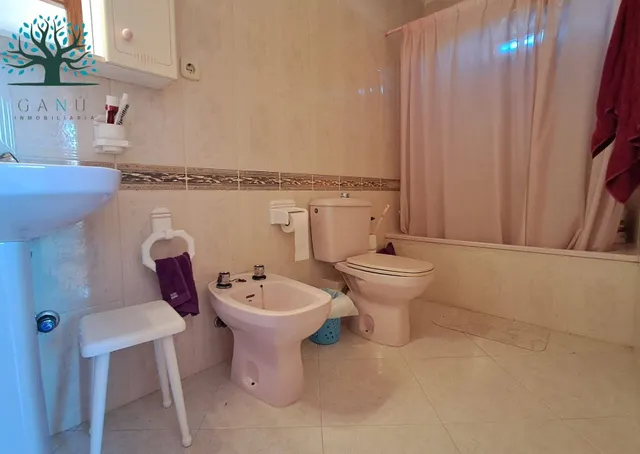 CHALET SUPER AMPLIO EN PLAYAGRANDE — 10
