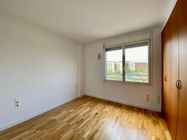 Piso en Venta Exterior con Piscina Comunitaria e Inquilino — 20