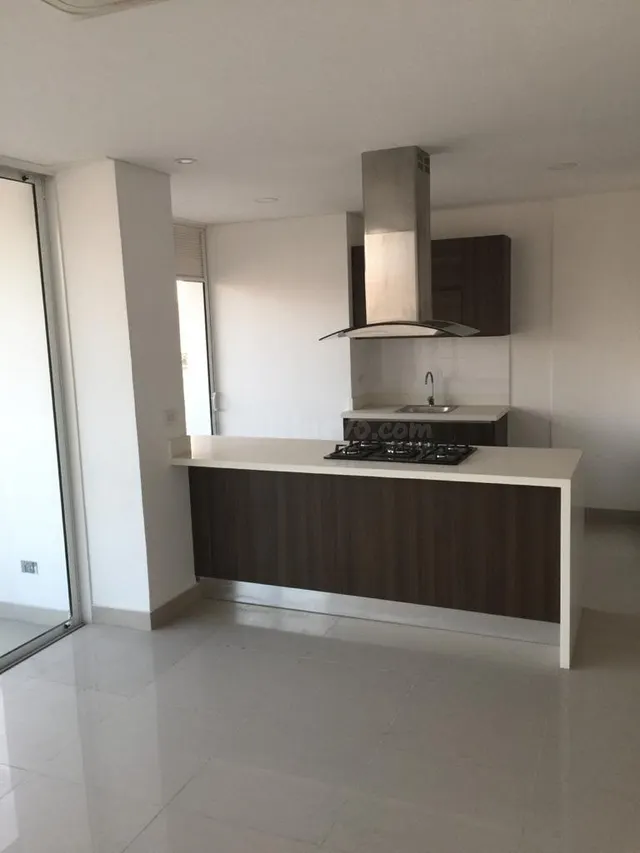 VENTA DE APARTAMENTO EN BARRIO MANGA - foto 4