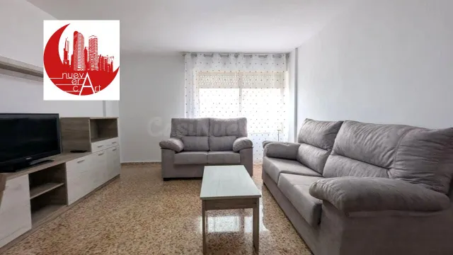 ¡Amplio y luminoso piso en venta de 4 dormitorios,baño y ase - foto 3