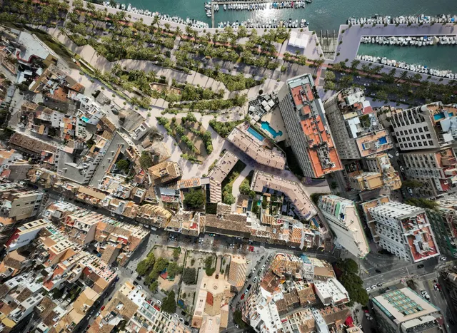Lujosos Apartamentos de Obra Nueva en Paseo Marítimo — 25