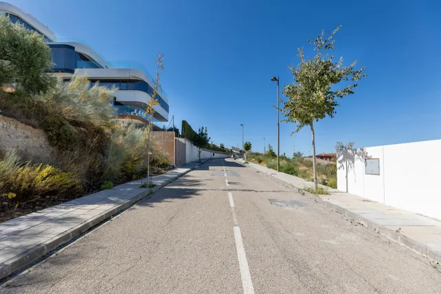 PARCELA RESIDENCIAL CON PROYECTO Y LICENCIA PARA CONSTRUIR Y - foto 2