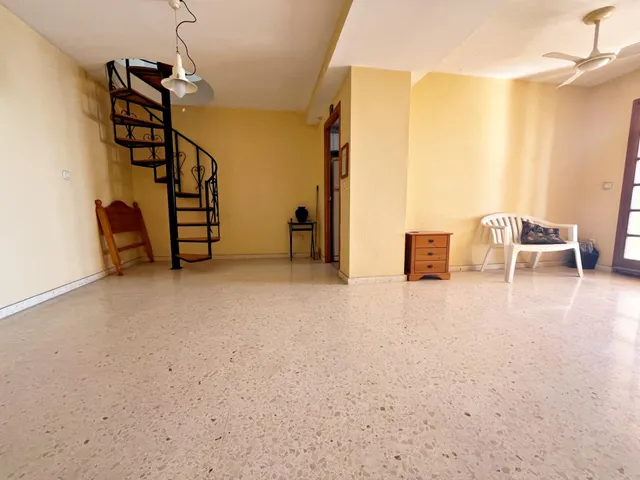 PRECIOSO ATICO EN PRIMERA LINEA DE PLAYA EN PORT SAPLAYA — 18