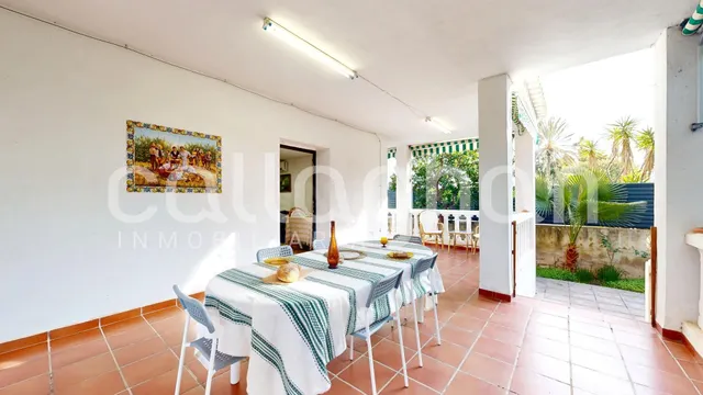 Luminoso y exclusivo chalet independiente en Almardà — 3