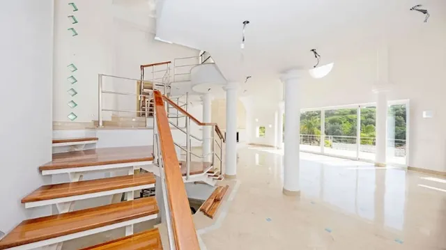 Chalet 5 habitaciones 919m² en venta - Puerto de la Torre — 31