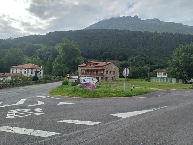 SE VENDE TERRENO EN ARREDONDO (CANTABRIA) - foto 5