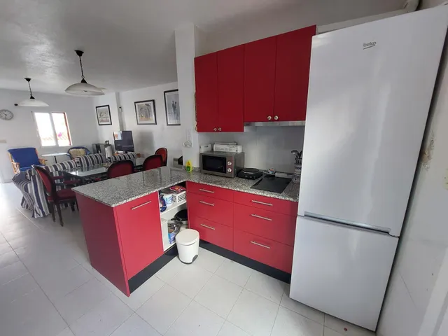 Casa de 3 dormitorios a 50 metros del mar — 11