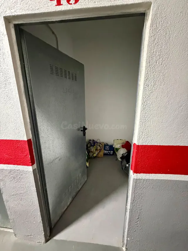 Exclusivo apartamento con piscina, gimnasio, sauna, garaje y trastero en Vega de Acá — 24