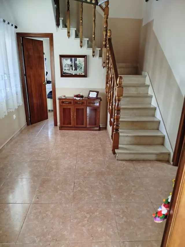 Se vende chalet independiente en Algeciras, zona colonia san miguel. — 34