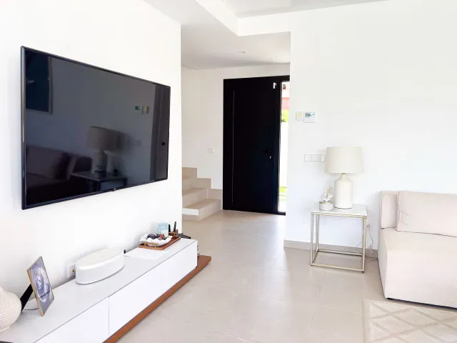 Villa 3 habitaciones 130m² en venta - Lomas de Cabo Roig — 28