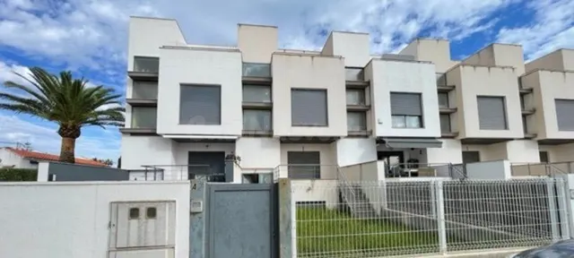 Adosado 3 habitaciones 160m² en venta - Zona Costa norte - foto 3