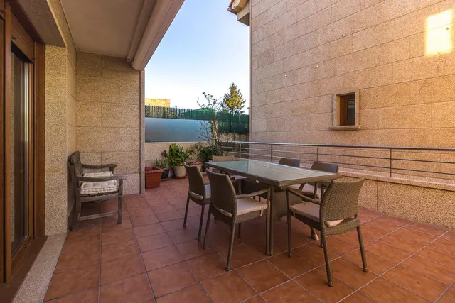 Precioso Chalet adosado en Sanxenxo a solo 600 m del Centro! ✨ — 10
