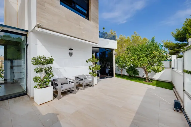 Villa de Lujo con piscina Privada — 6