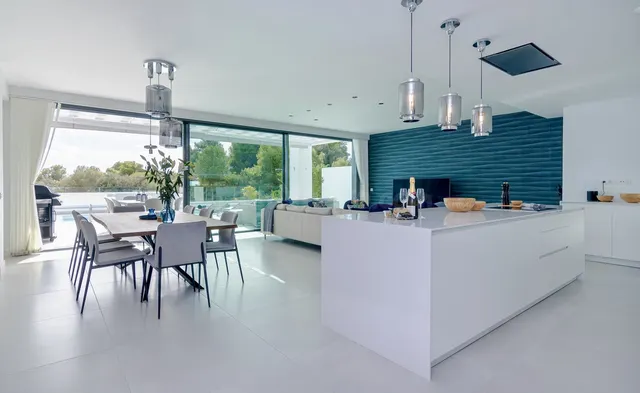 Chalet 4 habitaciones 327m² en venta - Riviera del sol — 4
