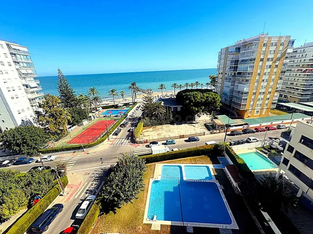 Apartamento frontal al mar - alquiler de temporada en Euroso - foto 2