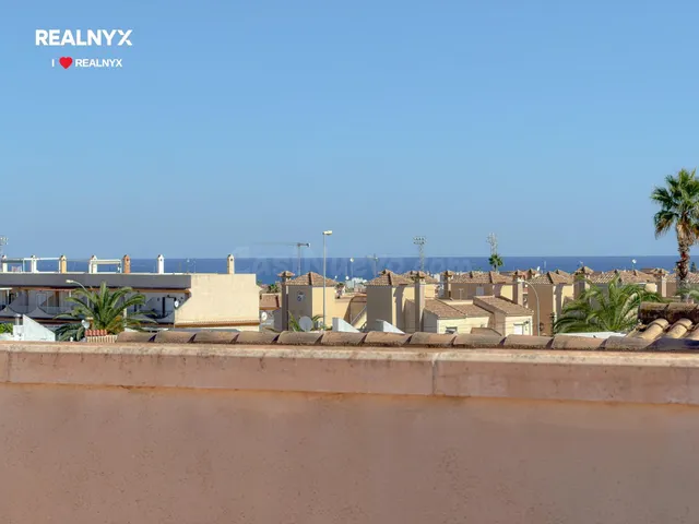 Playa Flamenca! Espectacular bungalow con amplia terraza y e - foto 4