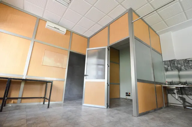 Urbis te ofrece un local en venta en Santa Marta de Tormes, Salamanca. — 26