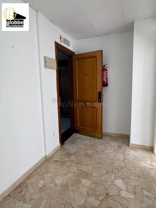 Oficina en el Corazón de Málaga - Ideal para Tu Negocio - foto 3