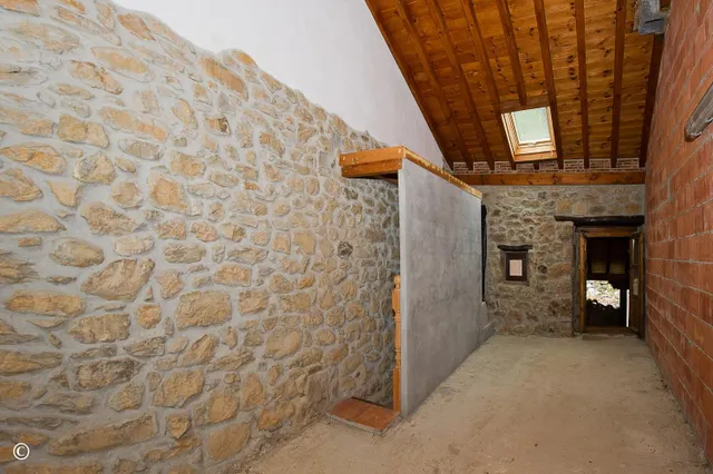TU ENCANTADOR REFUGIO EN LIÉBANA — 9