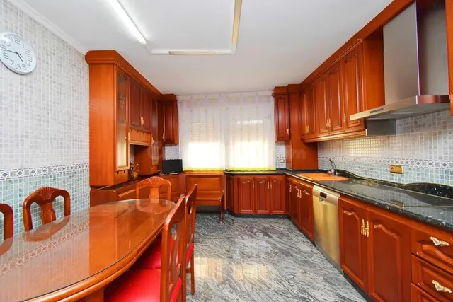 IMPRESIONANTE VIVIENDA MUY BIEN SITUADA EN VENTA EN ADRA - foto 5