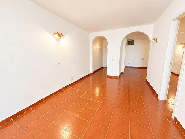 ## Espectacular apartamento en primera línea de mar con impresionantes vistas y acceso directo a la playa — 9