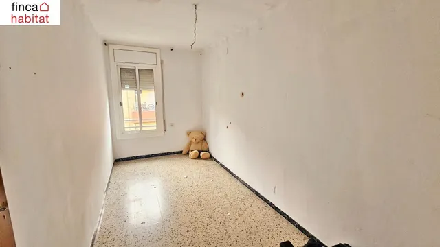 Oportunidad . Pis en el centro de Salt — 18
