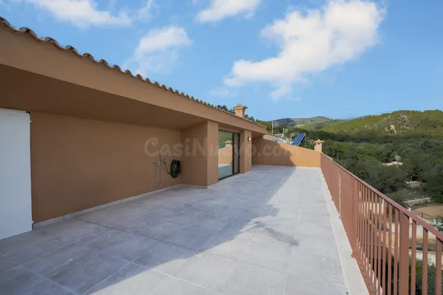 EXCLUSIVO CHALET EN BINIAMAR - foto 2