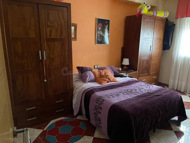 PRECIOSO PISO Y LOCAL
