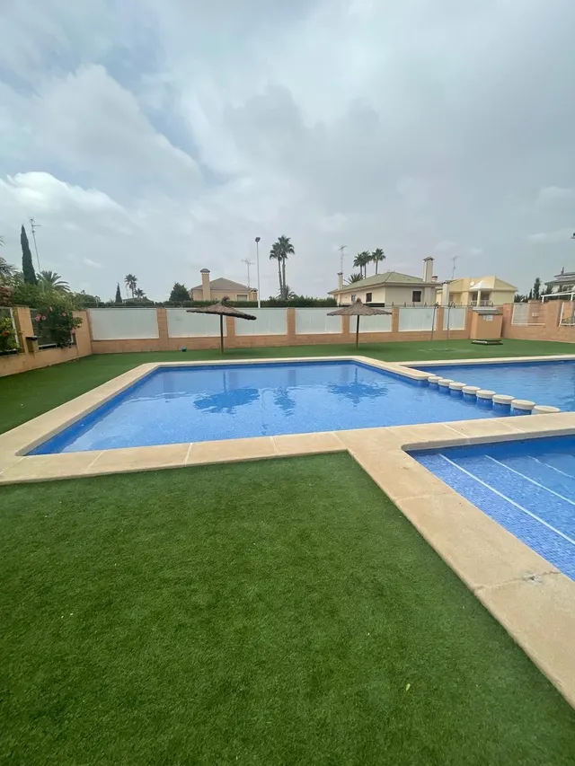SE VENDE PRECIOSO ADOSADO EN CIUDAD JARDIN — 5