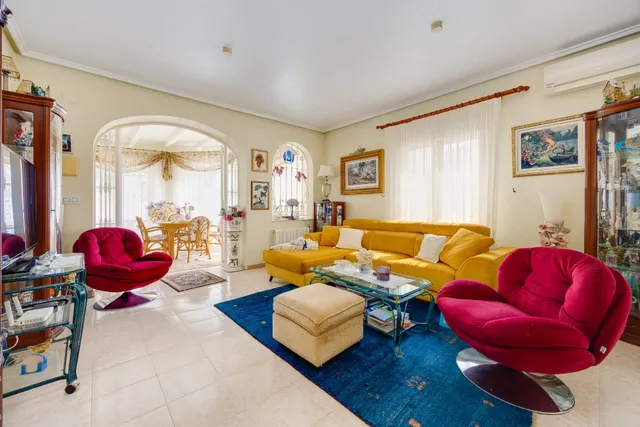 Venta de Villa Independiente con piscina Villamartín Orihuela Costa — 27