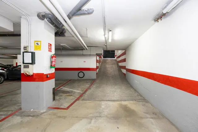 Parking 14m² en venta - Recogidas — 10