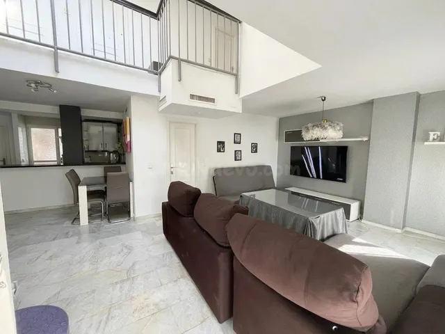 Espectacular Ático Dúplex con Terraza de 20 m2 en San Roque - foto 5