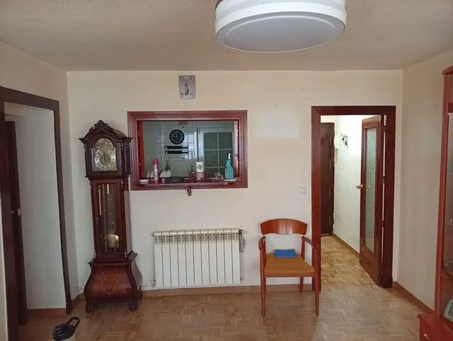Acogedor piso en venta en Vinateros, Madrid — 17