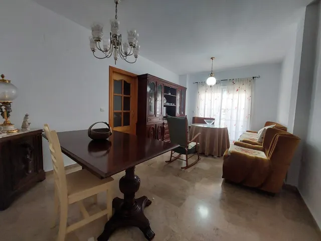 Amplio Piso en Venta en el Corazón de Salobreña — 20