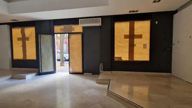 Local comercial en zona centro en Calle Santo Domingo junto a Plaza Aladro — 15
