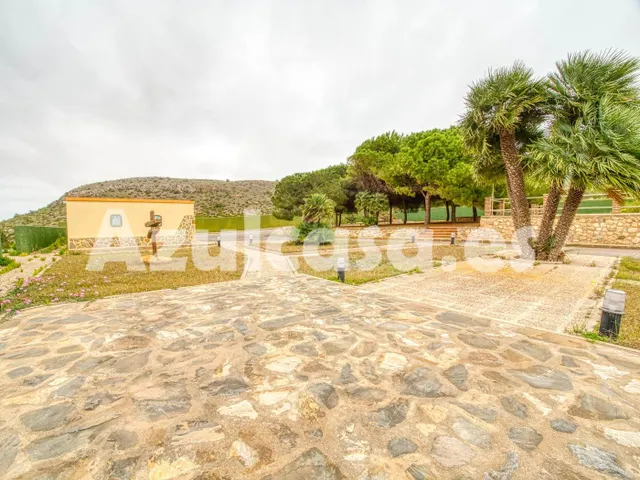 Espectacular Villa muy próxima a La Manga del Mar Menor — 13