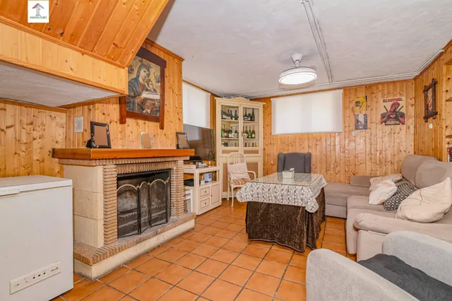 ¡AMPLIA CASA DE 4 DORMITORIOS, 3 BAÑOS Y CALEFACCIÓN CENTRAL EN LA ZUBIA! ✨ — 39