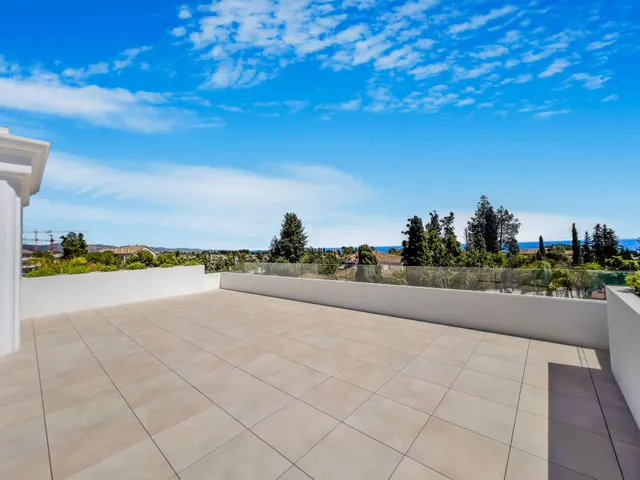 Villa 6 habitaciones 647m² en venta - Las Lomas de Río Verde — 34