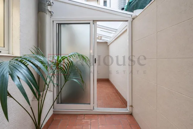Piso listo para entrar a vivir con piscina comunitaria en la maternitat i sant ramón — 10