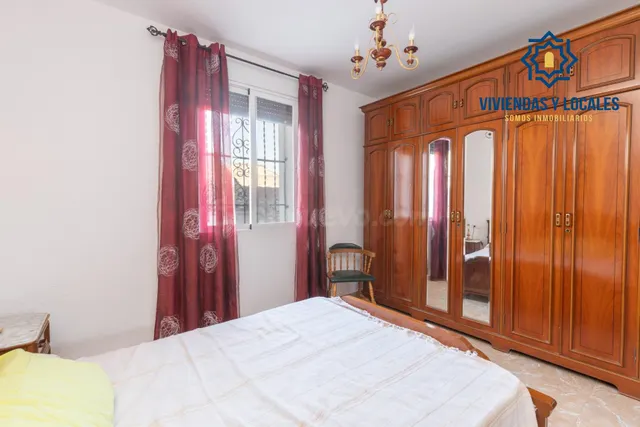 Edificio en venta completo junto a Gran Vía- Bajo Albaicín — 21