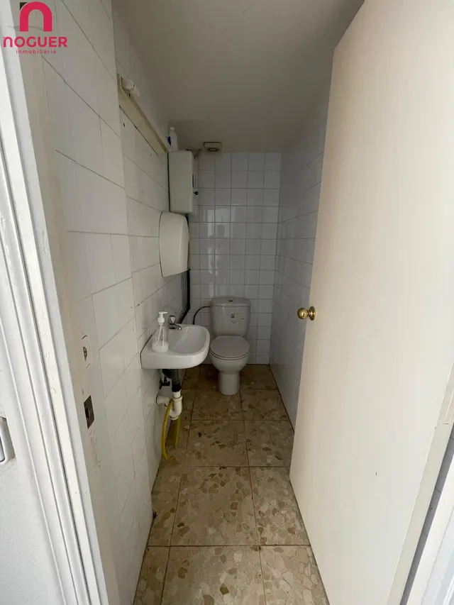 OPORTUNIDAD ÚNICA EN FÁTIMA - LOCAL COMERCIAL EN VENTA — 4