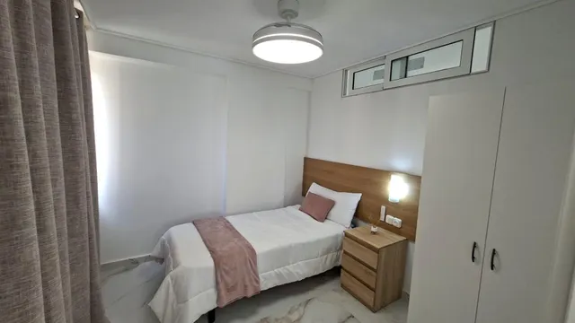APARTAMENTO DE 2 DORMITORIOS RECIEN REFORMADO — 16